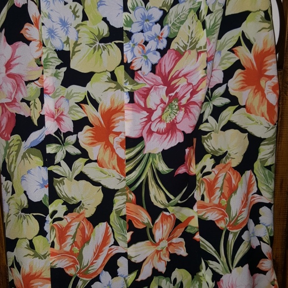Talbots pure silk floral skirt - Picture 3 of 8